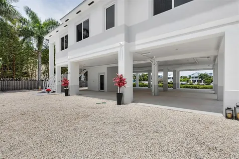 38 N Bounty Lane Key Largo FL 33037