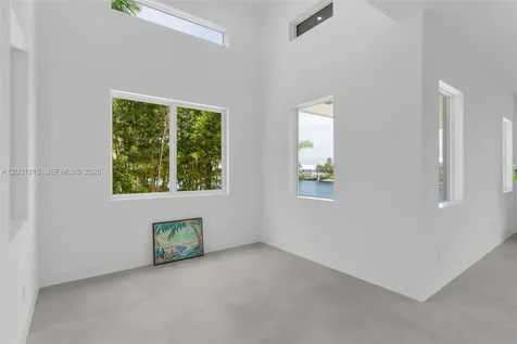 38 N Bounty Lane Key Largo FL 33037