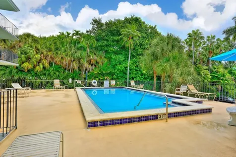 2539 S Bayshore Drive Coconut Grove FL 33133