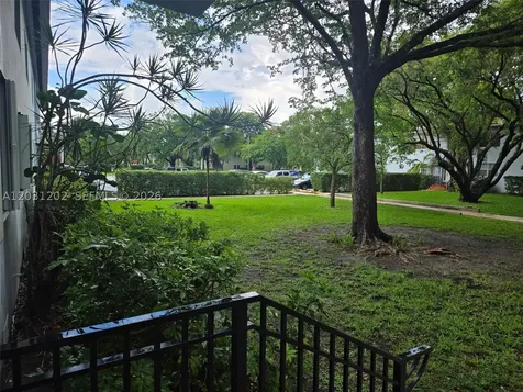 5620 SW 78th Street Miami FL 33143