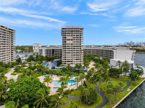 3 Grove Isle Drive Miami FL 33133