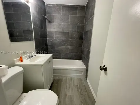 3921 SW 31st Drive West Park FL 33023