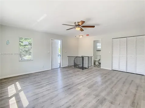 3921 SW 31st Drive West Park FL 33023