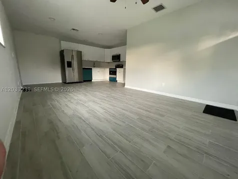 3921 SW 31st Drive West Park FL 33023
