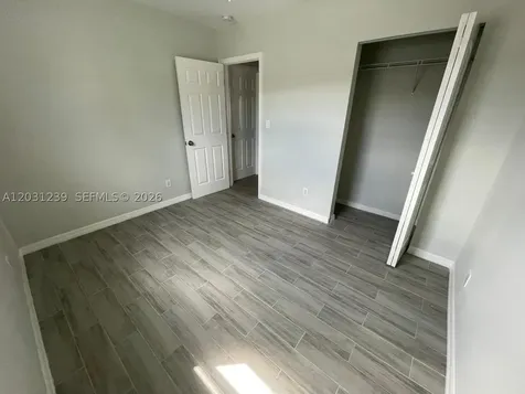 3921 SW 31st Drive West Park FL 33023