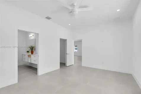 21 Tina Place Key Largo FL 33037