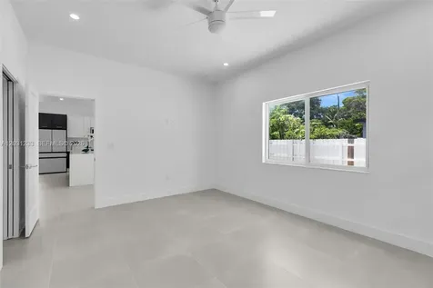 21 Tina Place Key Largo FL 33037