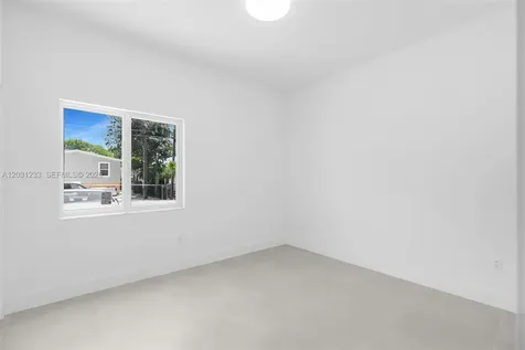 21 Tina Place Key Largo FL 33037