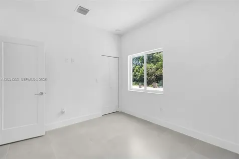 21 Tina Place Key Largo FL 33037