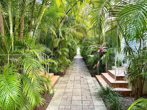 Miami Beach FL 33140