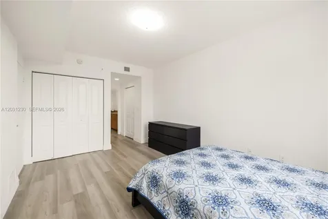 601 NE 23rd Street Miami FL 33137