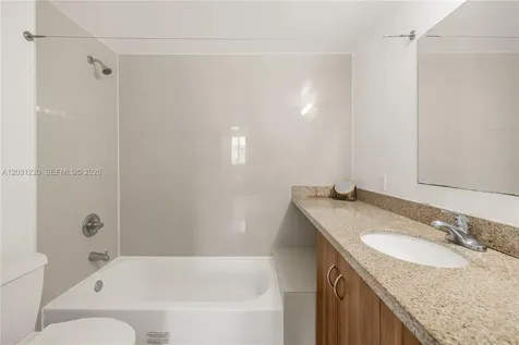601 NE 23rd Street Miami FL 33137