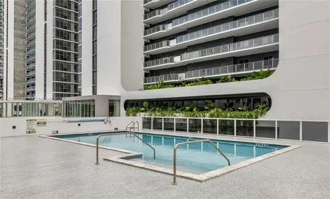 601 NE 23rd Street Miami FL 33137