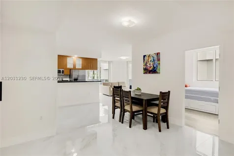 601 NE 23rd Street Miami FL 33137