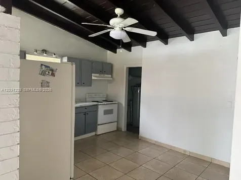 262 SW 9th Street Dania Beach FL 33004