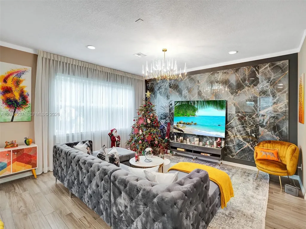 4414 Ficus Street Hollywood FL 33021