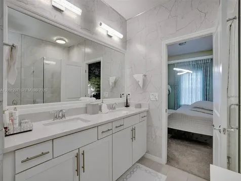 4414 Ficus Street Hollywood FL 33021