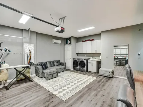 4414 Ficus Street Hollywood FL 33021