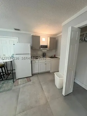 300 SW 8th Avenue Florida City FL 33034