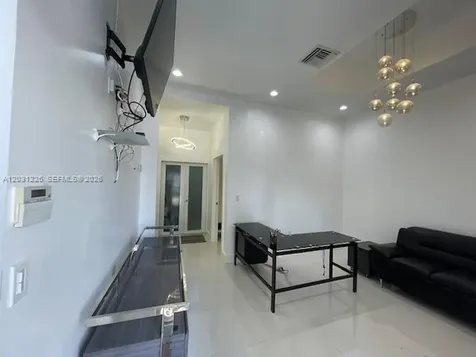 17304 Walker Avenue Miami FL 33157