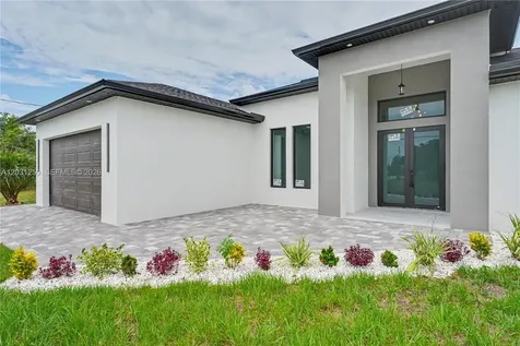 3500 NE 17th Place Cape Coral FL 33909