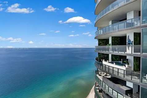 18555 Collins Avenue Sunny Isles Beach FL 33160