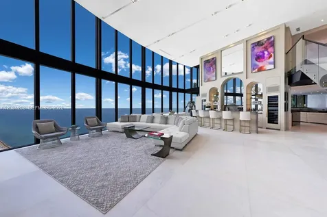 18555 Collins Avenue Sunny Isles Beach FL 33160