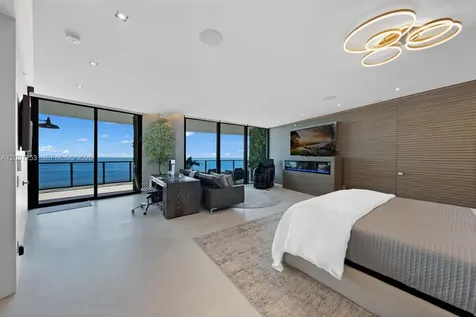 18555 Collins Avenue Sunny Isles Beach FL 33160