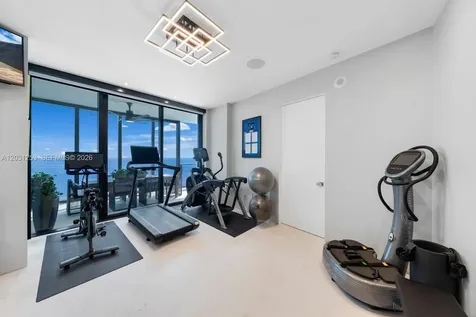 18555 Collins Avenue Sunny Isles Beach FL 33160