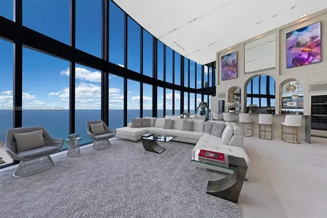 18555 Collins Avenue Sunny Isles Beach FL 33160