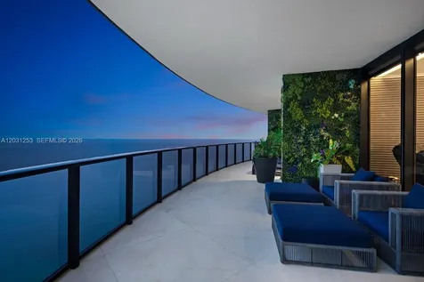 18555 Collins Avenue Sunny Isles Beach FL 33160