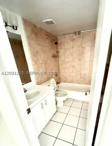 6175 W 20th Avenue Hialeah FL 33012
