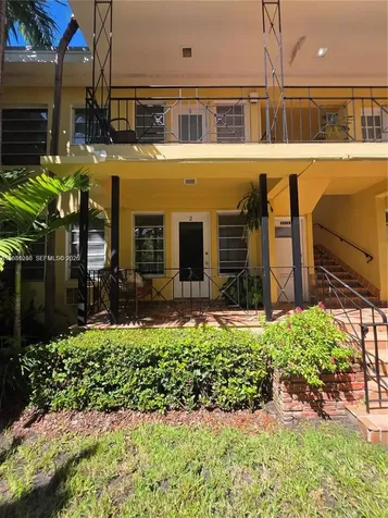 8024 Harding Avenue Miami Beach FL 33141