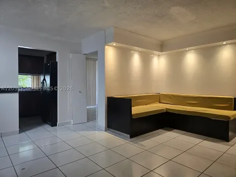 16909 N Bay Road Sunny Isles Beach FL 33160