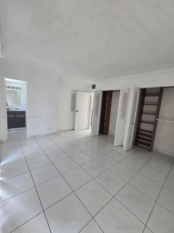 16909 N Bay Road Sunny Isles Beach FL 33160