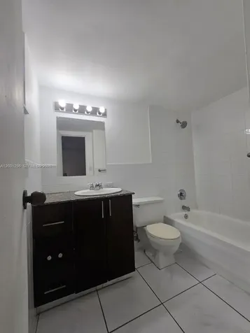 16909 N Bay Road Sunny Isles Beach FL 33160
