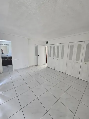 16909 N Bay Road Sunny Isles Beach FL 33160