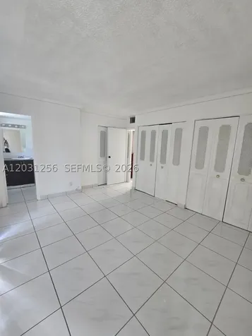 16909 N Bay Road Sunny Isles Beach FL 33160