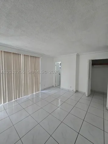 16909 N Bay Road Sunny Isles Beach FL 33160