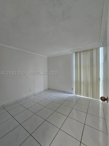 16909 N Bay Road Sunny Isles Beach FL 33160