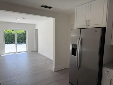 9020 SW 56th Terrace Miami FL 33173
