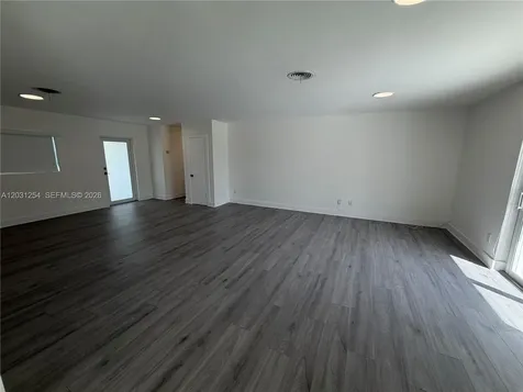 9020 SW 56th Terrace Miami FL 33173