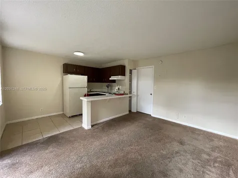 5192 NE 6th Avenue Oakland Park FL 33334