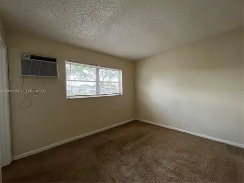 5192 NE 6th Avenue Oakland Park FL 33334