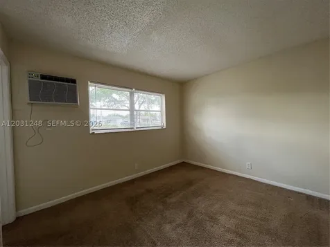 5192 NE 6th Avenue Oakland Park FL 33334