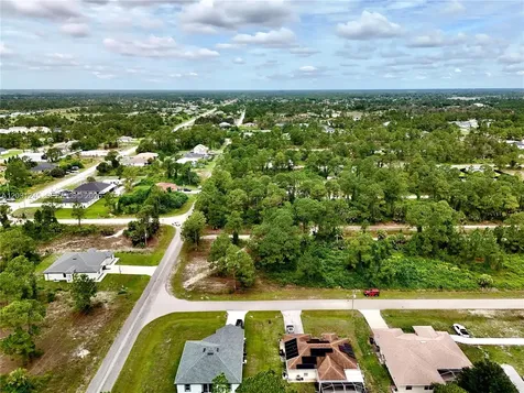 721 Pinecastle Drive Lehigh Acres FL 33974