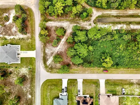 721 Pinecastle Drive Lehigh Acres FL 33974