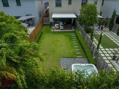 25377 SW 108th Avenue Homestead FL 33032
