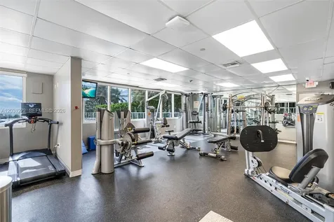 19201 Collins Avenue Sunny Isles Beach FL 33160