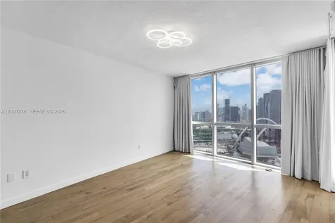 1750 N Bayshore Drive Miami FL 33132